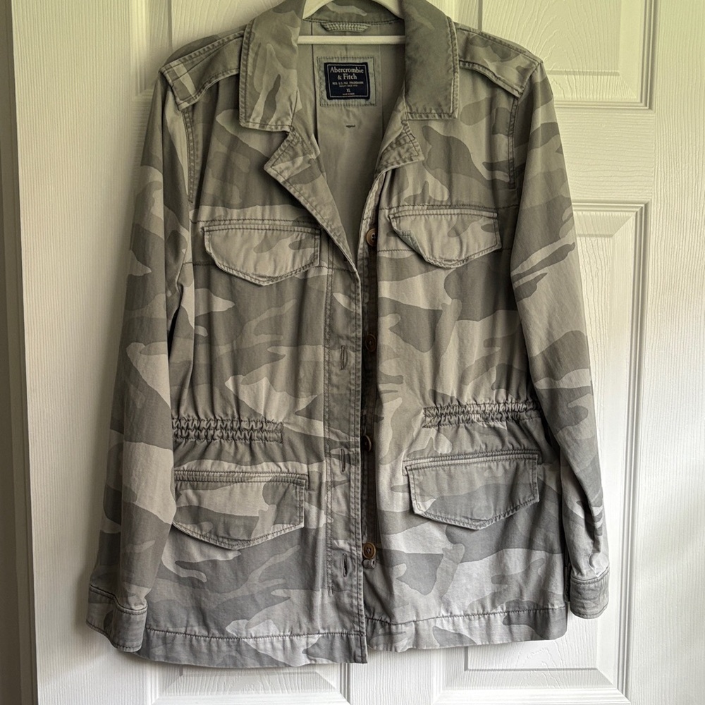 Abercrombie & Fitch Camouflage Utility Jacket